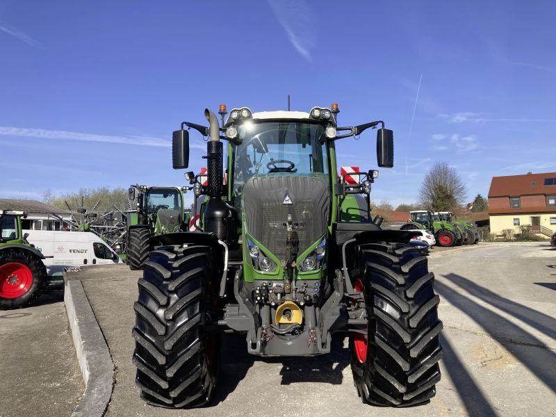 Fendt 828 VARIO S4 PROFI PLUS