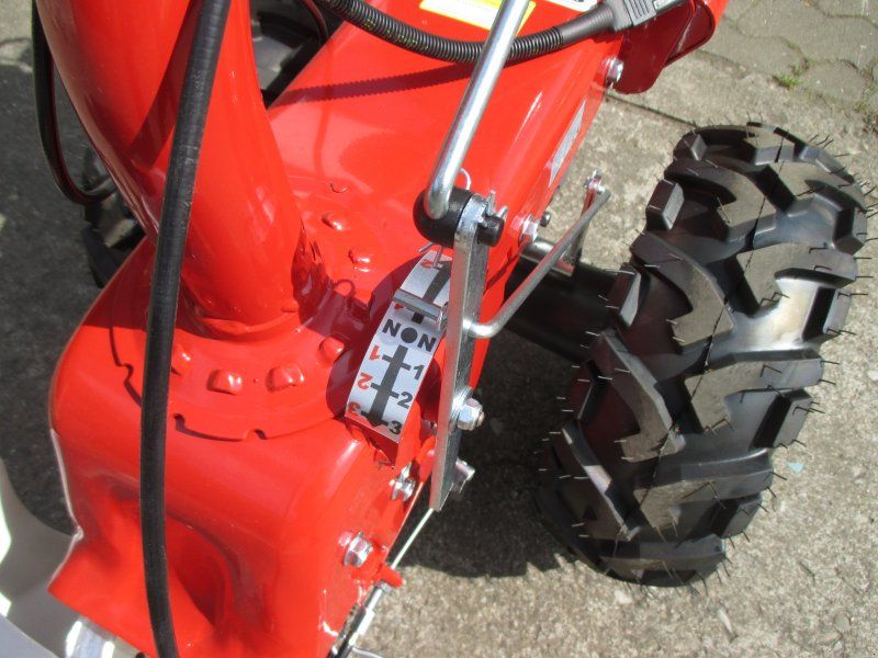 Eurosystems M 250 Doppelmesser Elektrostart!