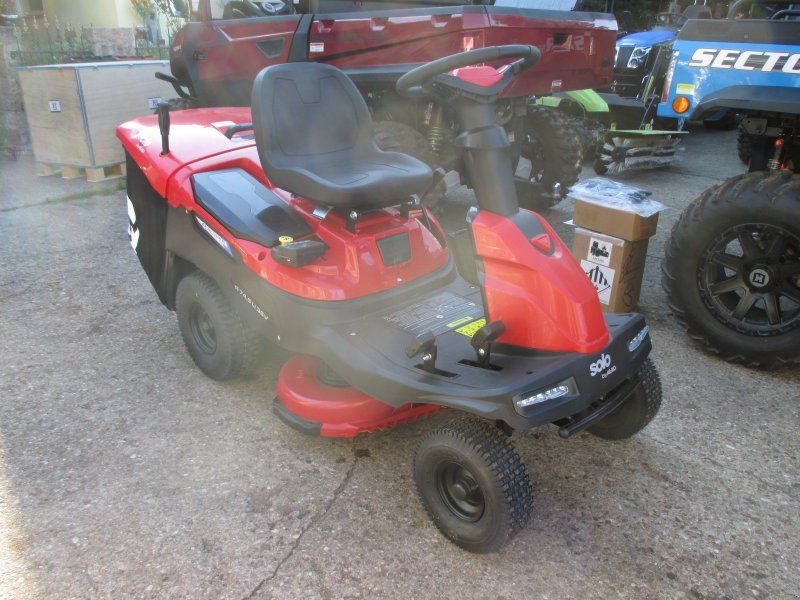 Solo R74.5 Li 36 V Akku Rasentraktor mit Akkupaket 4 x 8 Ah