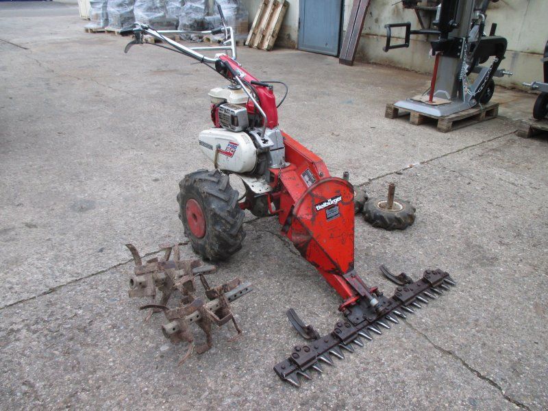 Honda F 450 SC mit Messerbalken und Hacke