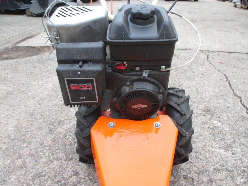 Holder M 300 Profimäher