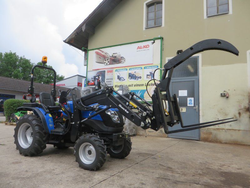 Solis 26 + ALÖ Quicke Frontlader + Palettengabel + hydr. Obergreifer +