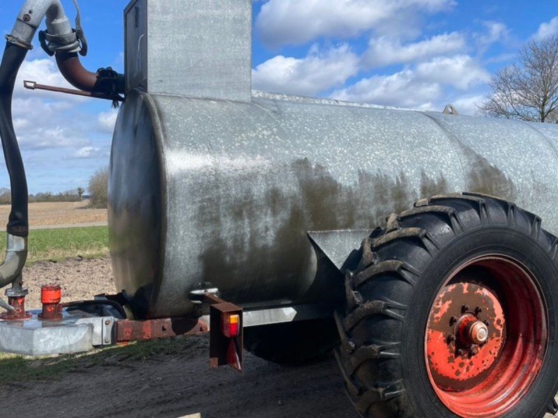 8000 liter gyllevogn