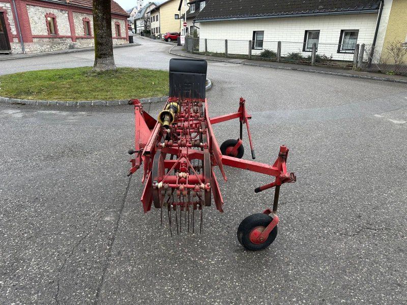 Pöttinger KR 220 Heuraupe