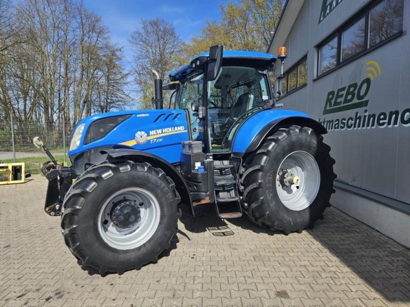 New Holland T7.230 AUTOCOMMAND