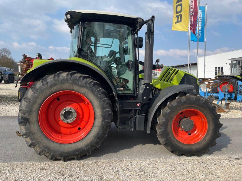 Claas Arion 550 CEBIS