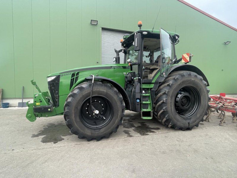 John Deere 8400 R e23