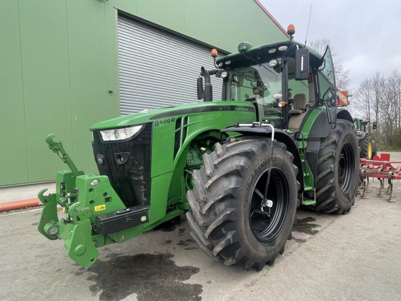John Deere 8400 R e23