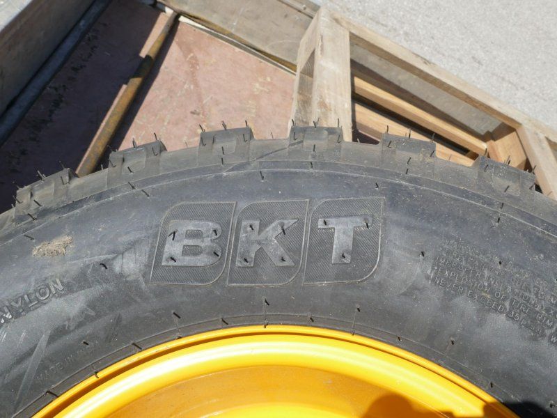 BKT 11.5/80-15.3