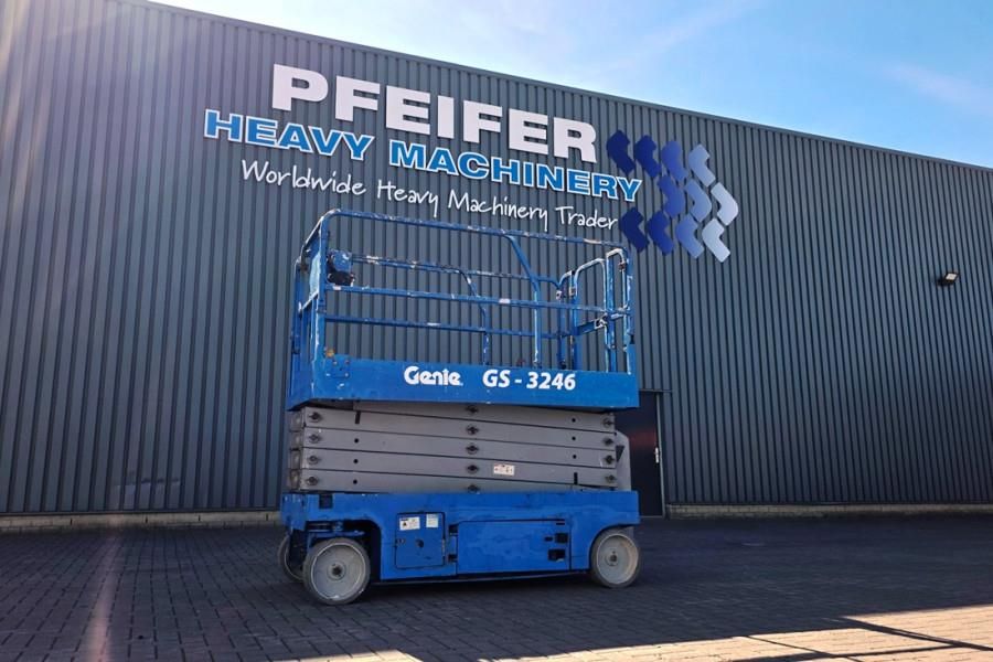 Genie GS3246 Electric, Working Height 11.75 m, 318kg Cap