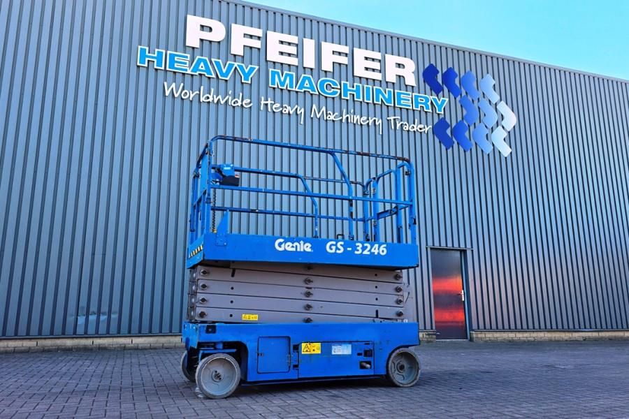 Genie GS3246 Electric, Working Height 11.75 m, 318kg Cap