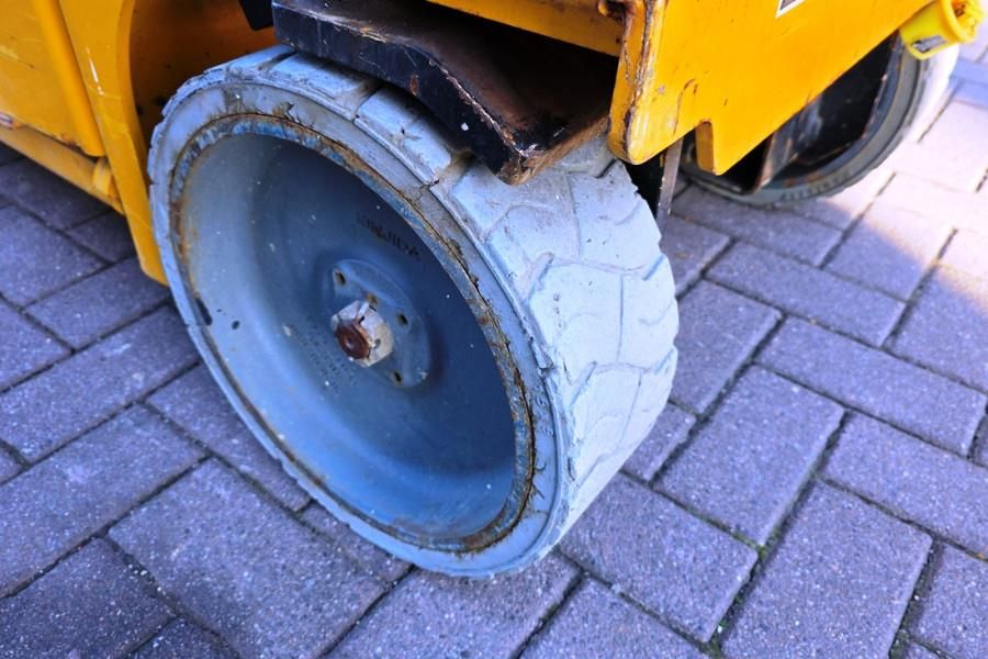 Haulotte Compact 8 Electric, 8.2m Working Height, 350kg Cap