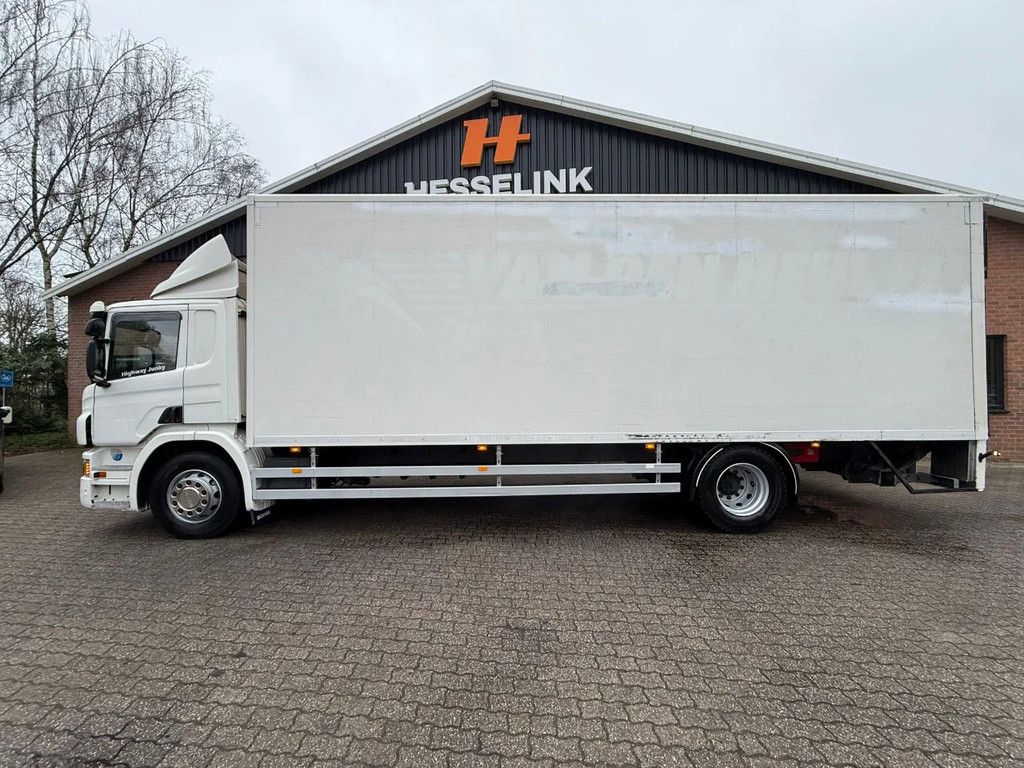 Scania P250 8.2M Koffer 2000KG LBW NL Truck