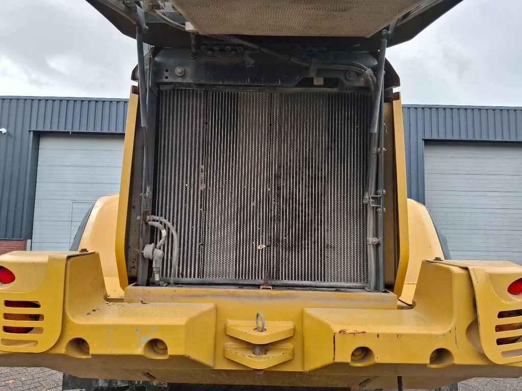 Caterpillar 930K