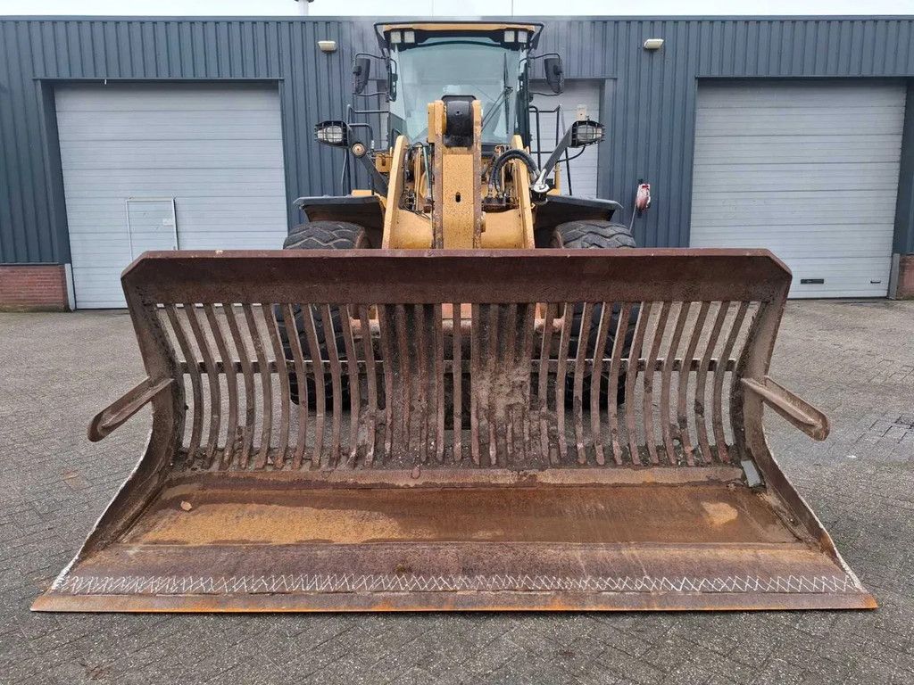 Caterpillar 950M 2015