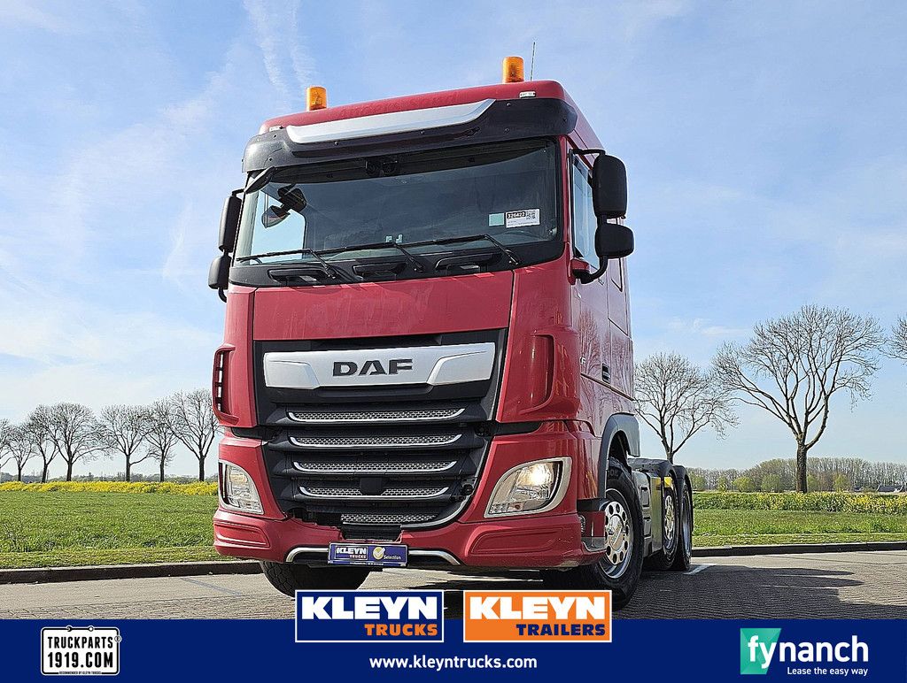 DAF XF 530 spacecab 6x2 ftg