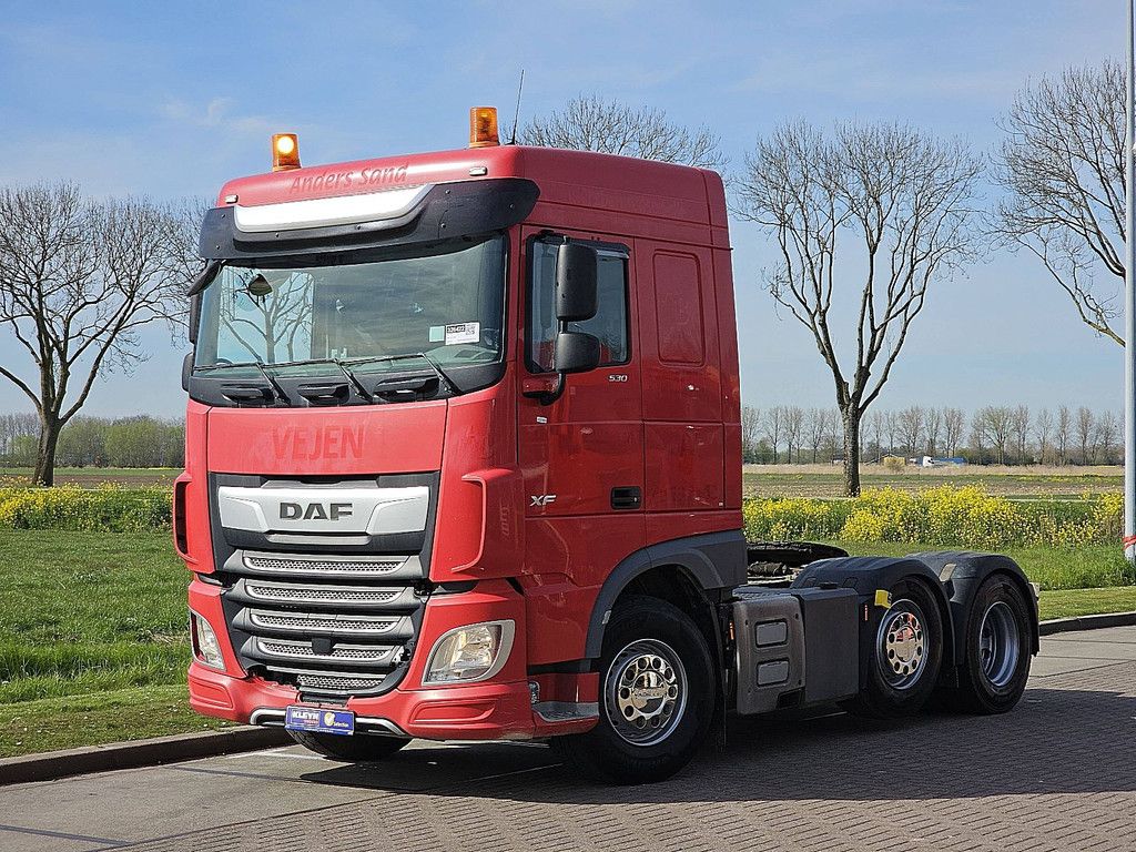 DAF XF 530 spacecab 6x2 ftg