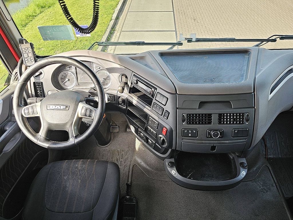 DAF XF 530 spacecab 6x2 ftg