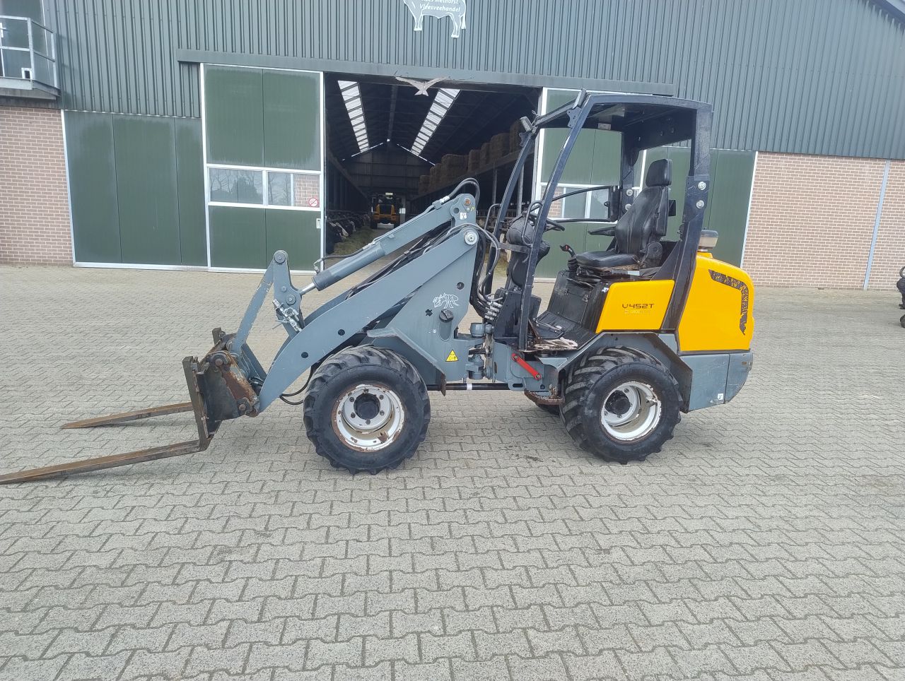 Giant V452T shovel (bj2015) goedwerkend en strak