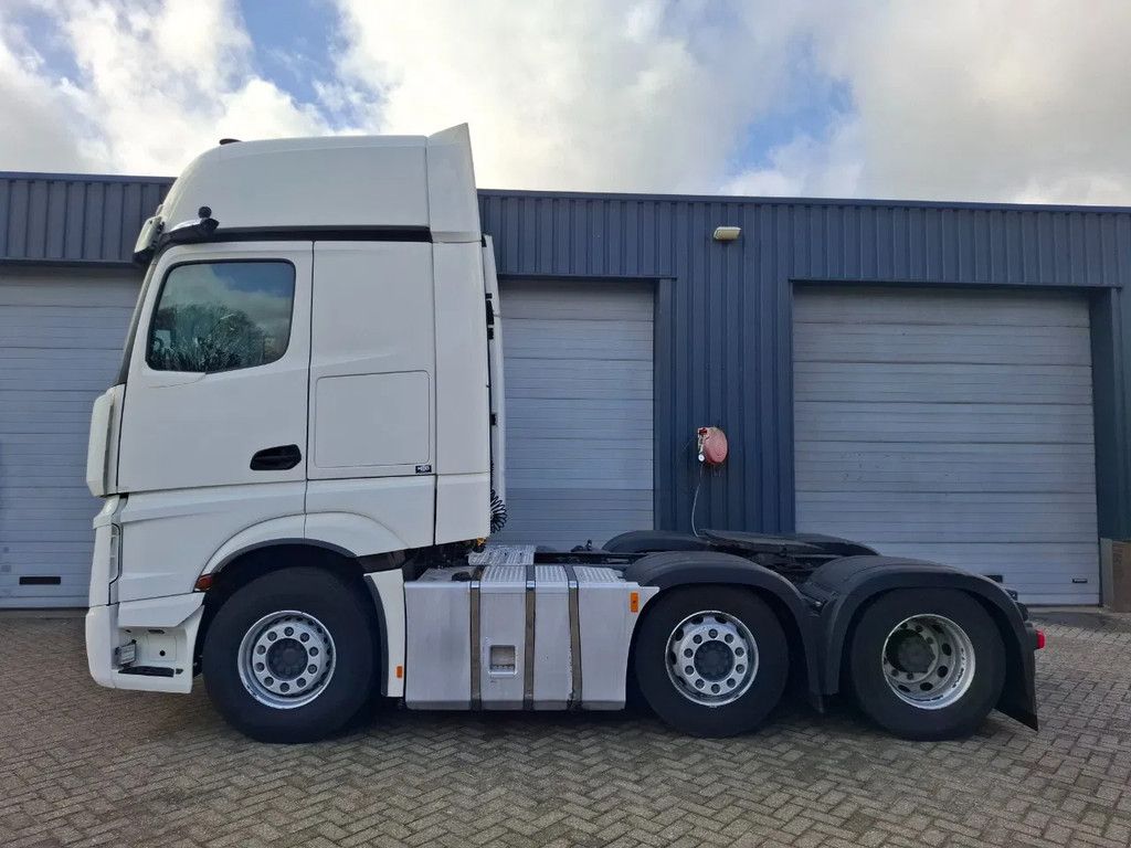 Mercedes-Benz Actros 2545 GIGASPACE 6X2 20075