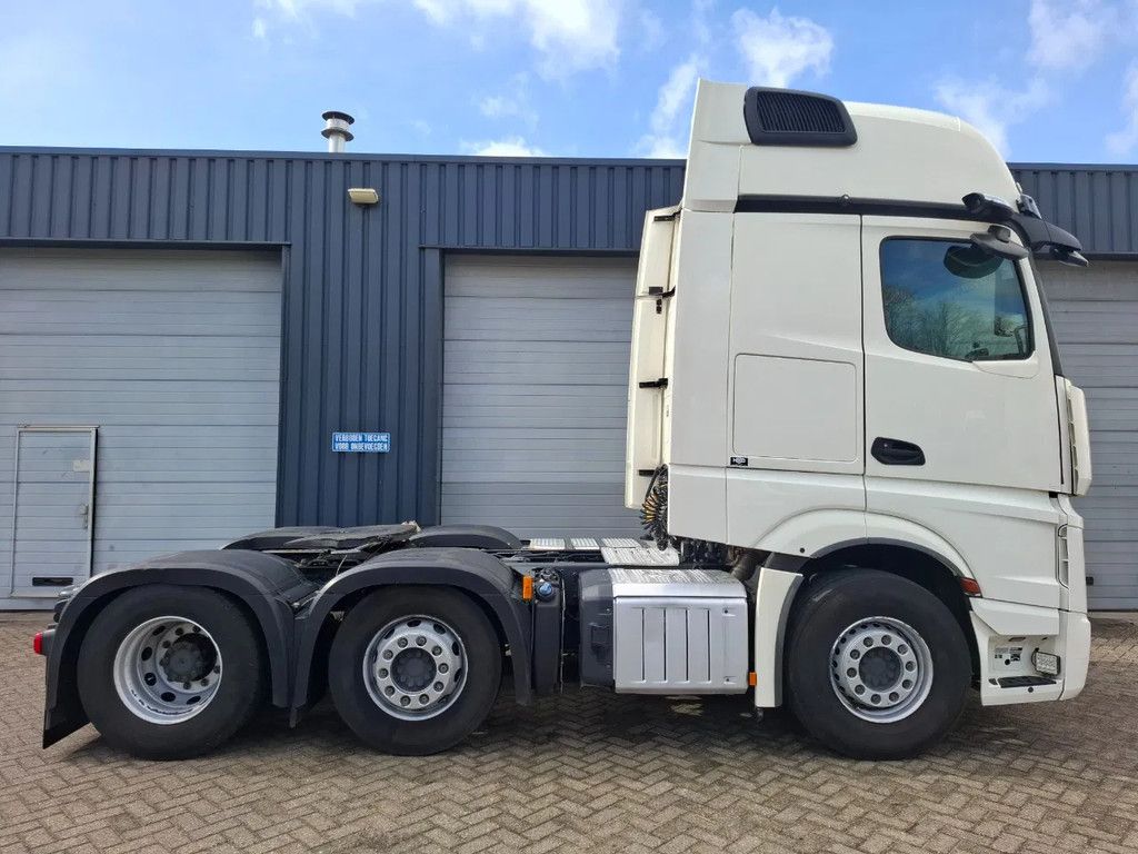 Mercedes-Benz Actros 2545 GIGASPACE 6X2 20075