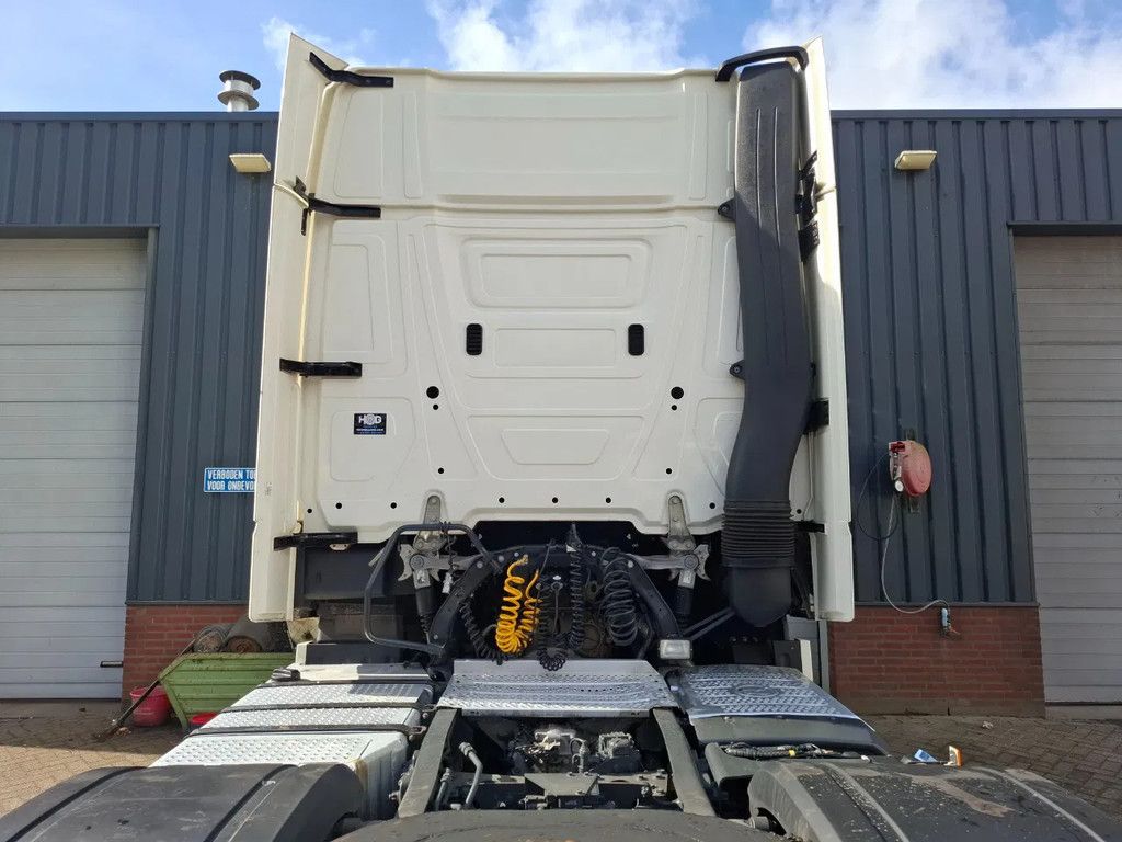 Mercedes-Benz Actros 2545 GIGASPACE 6X2 20075