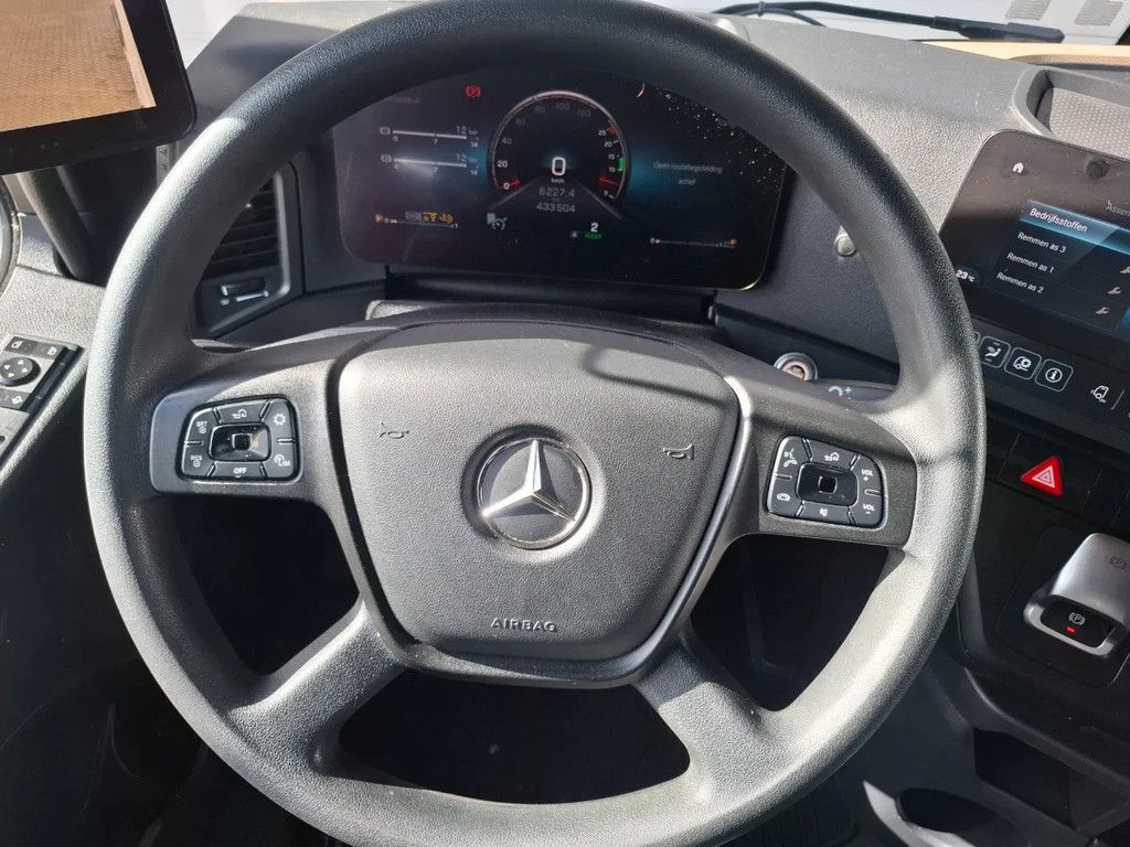 Mercedes-Benz Actros 2545 GIGASPACE 6X2 20075