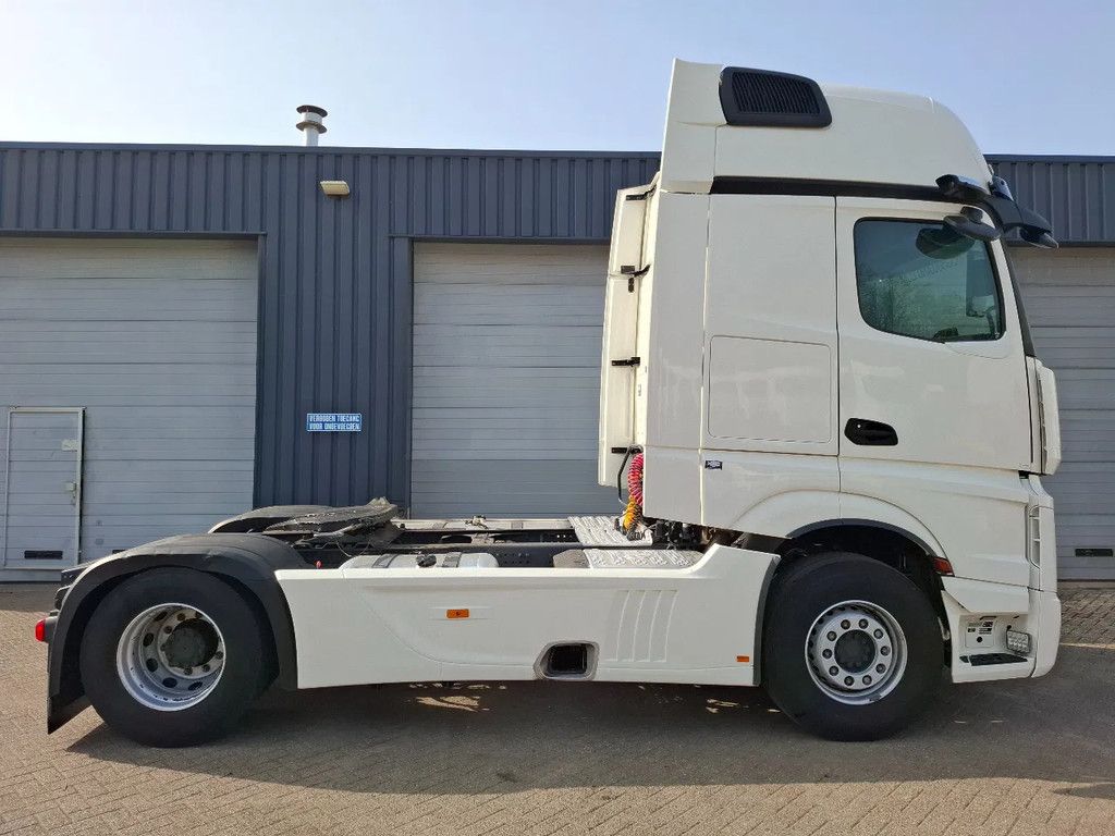 Mercedes-Benz Actros 1845 GIGASPACE 4X2 47218