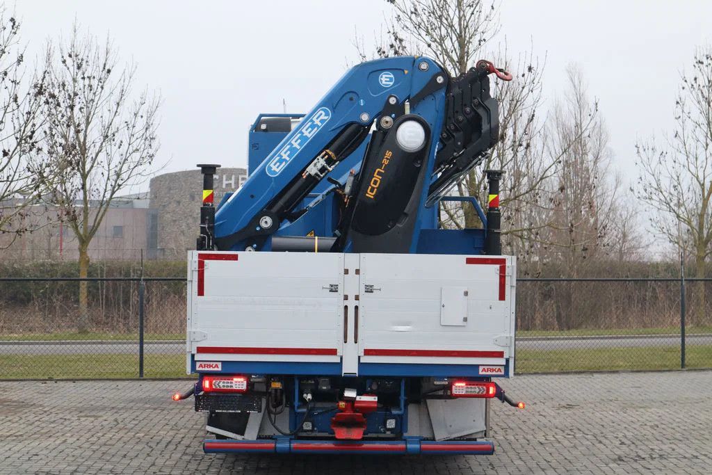 Volvo FH 16.750 | 6X2*4 RETARDER EFFER 215-6 DEMOUNTABLE CRANE