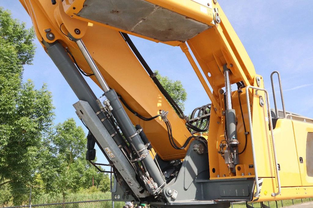 Liebherr LH 40 M LITRONIC | GRAB | QUICK COUPLER | 16 METER