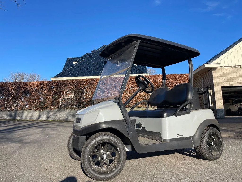 Clubcar Tempo Grey de luxe met nieuwe LM velgen