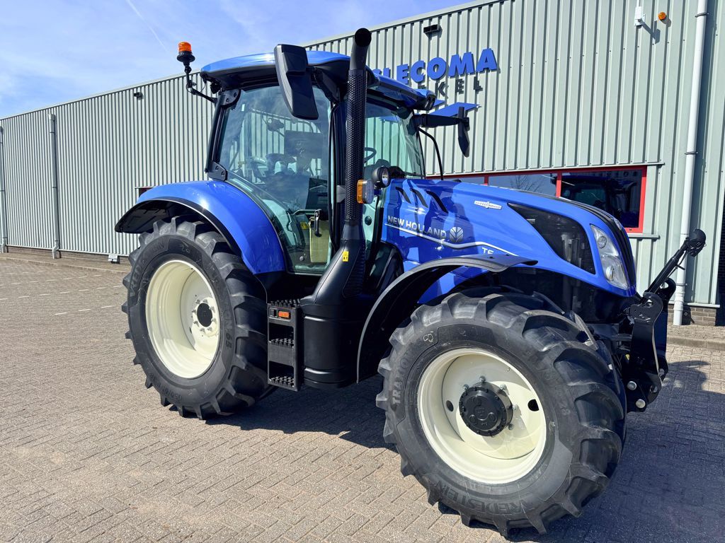 New Holland T6.145 Auto Command Stage V