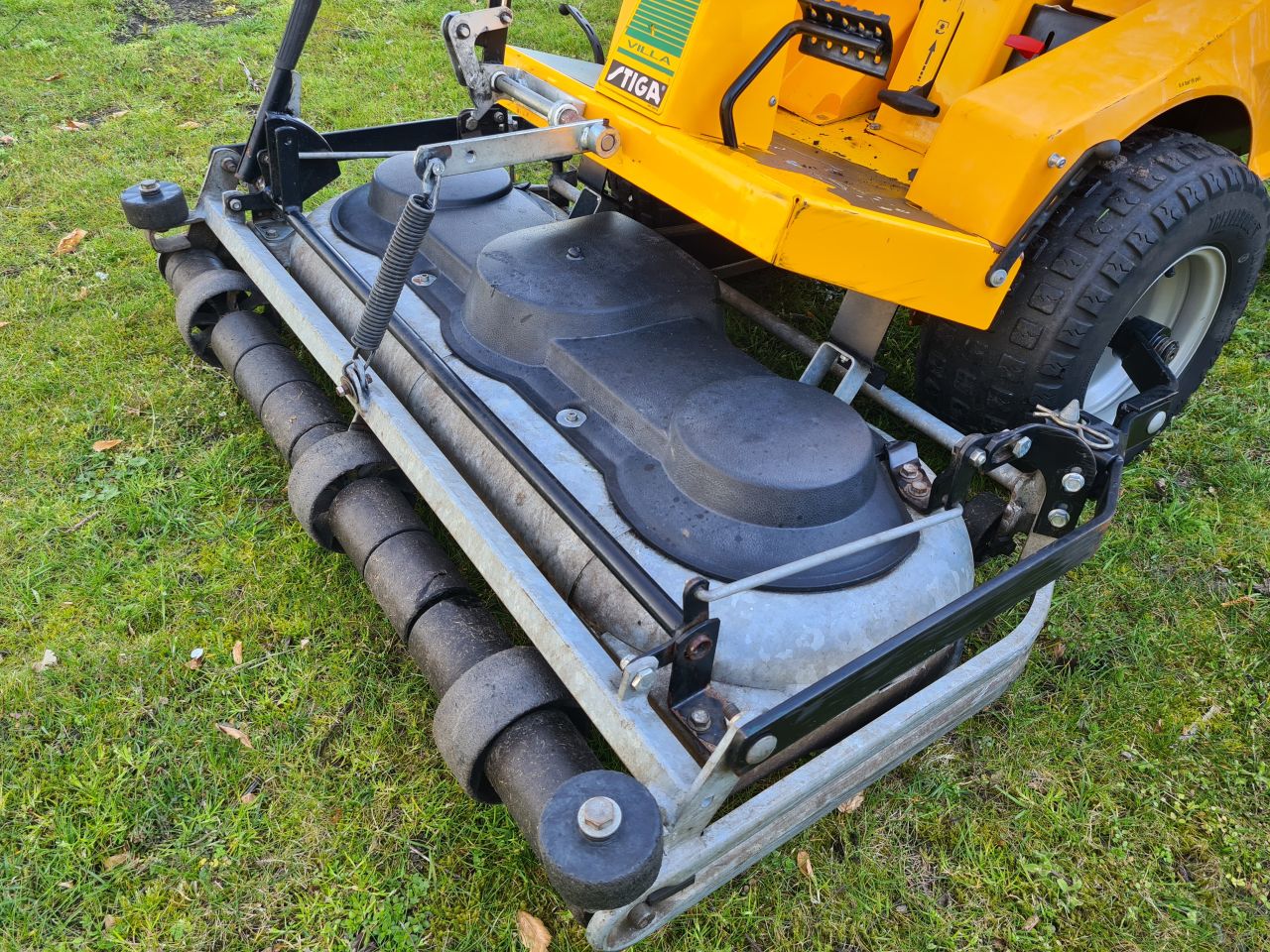 Stiga villa frontmaaier mulch maaier mulchmaaier hydrostaat.