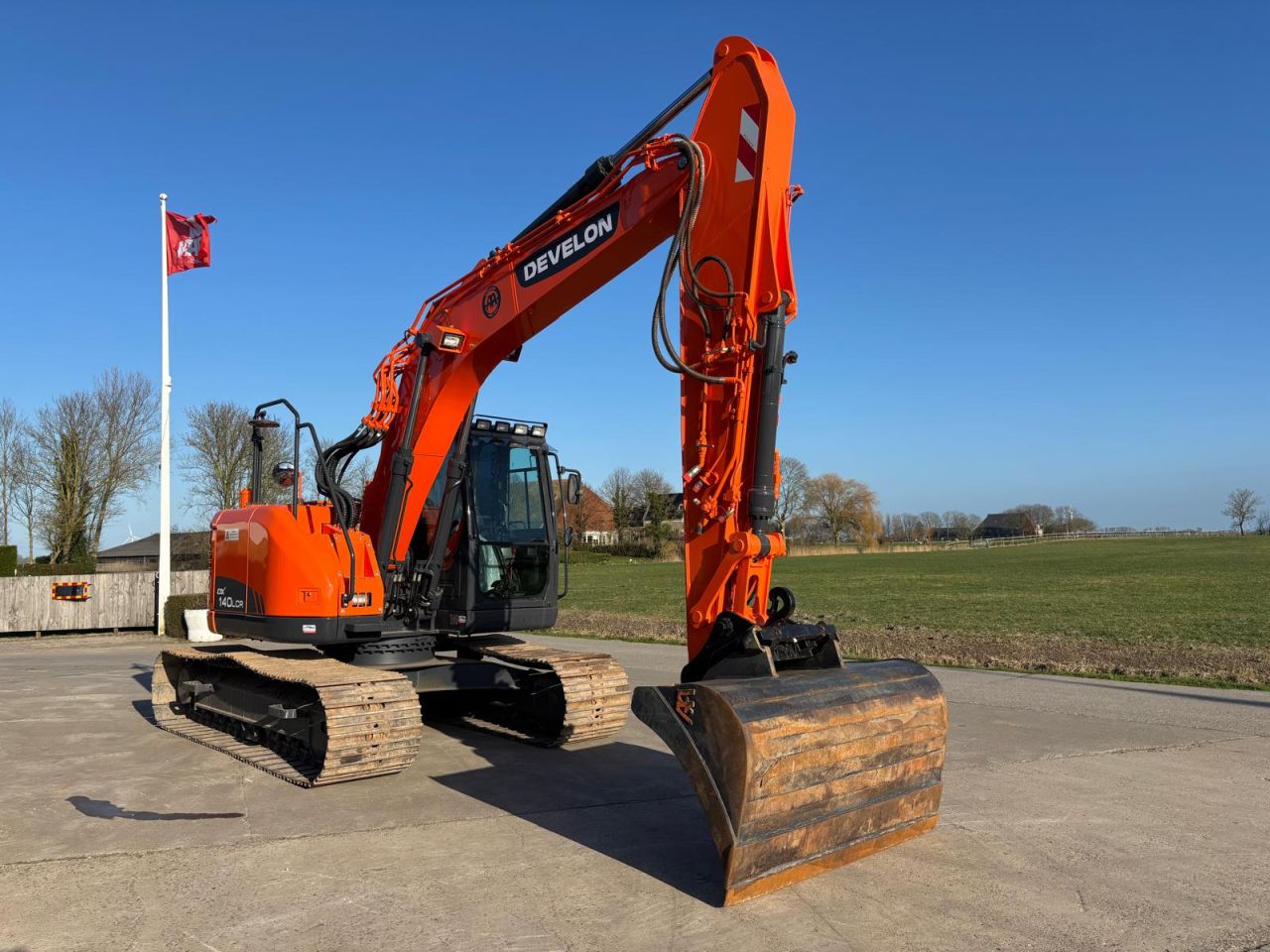 Doosan DX140LCR-3