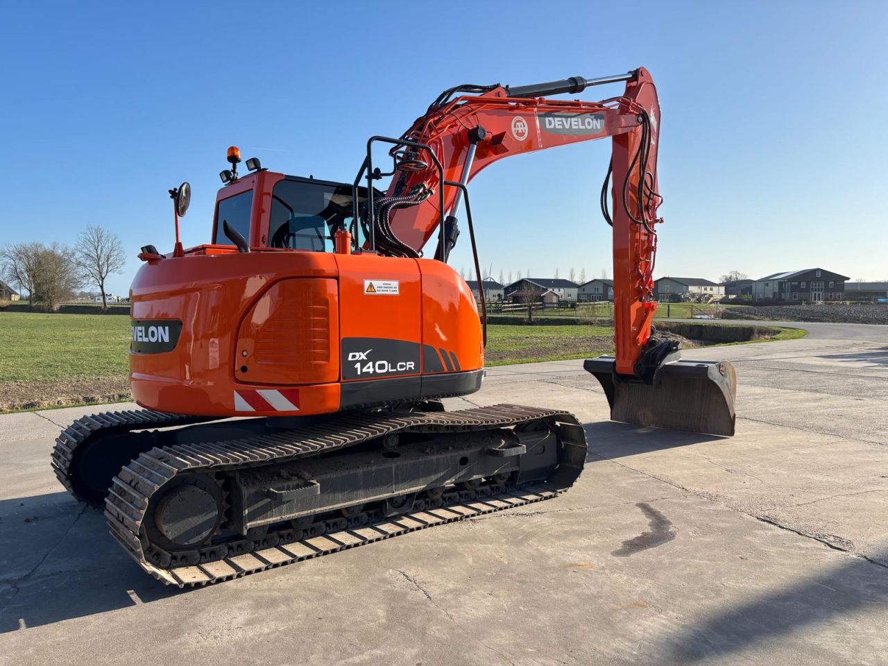Doosan DX140LCR-3