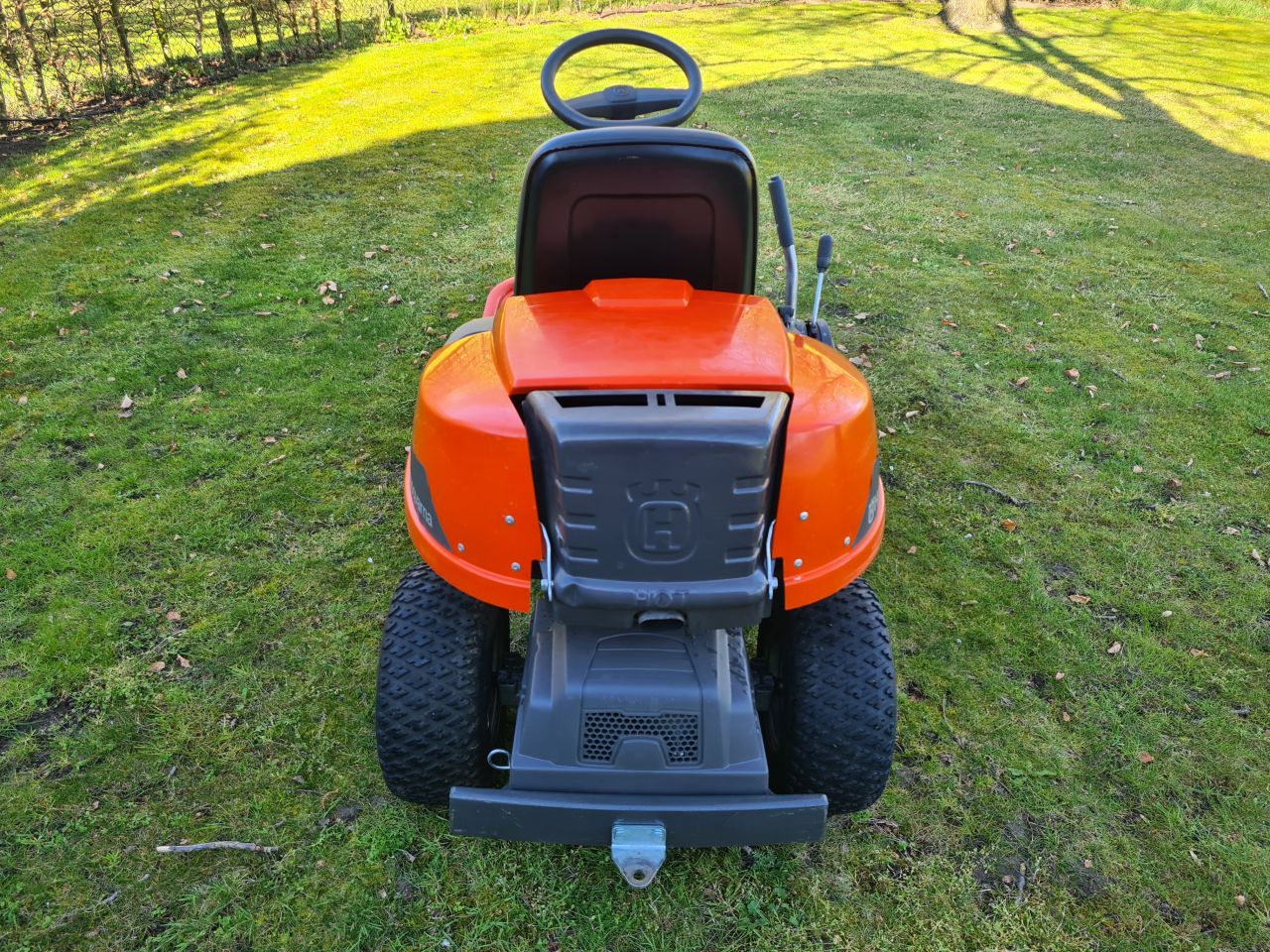 Husqvarna Rider R16C AWD 4X4 hydrostaat frontmaaier.