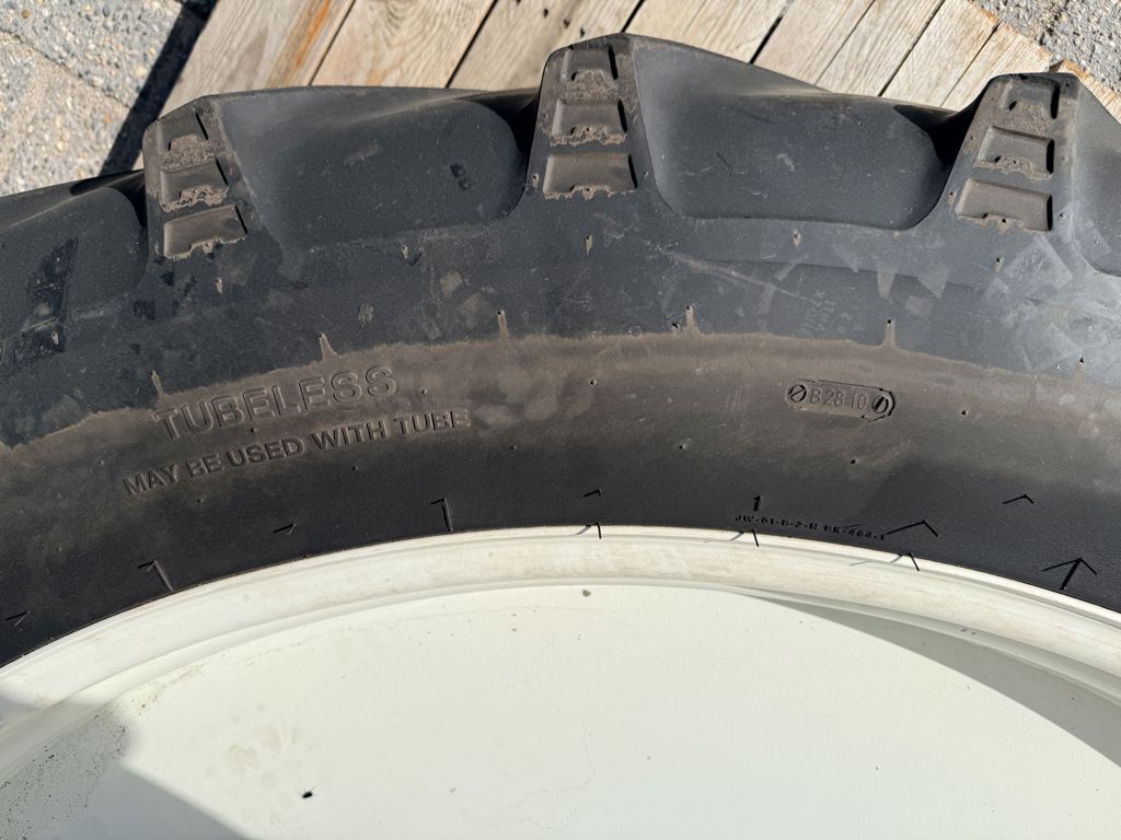 BKT Set Dubbellucht Cultuurwielen