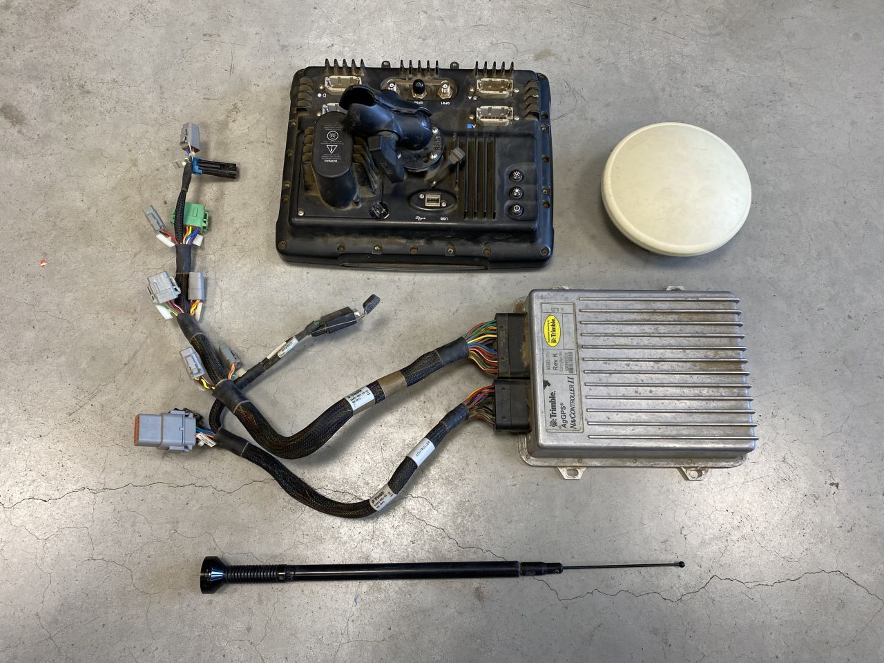 Trimble GPS systeem / FMX 1000 / AG 25 / Nav controller II 2