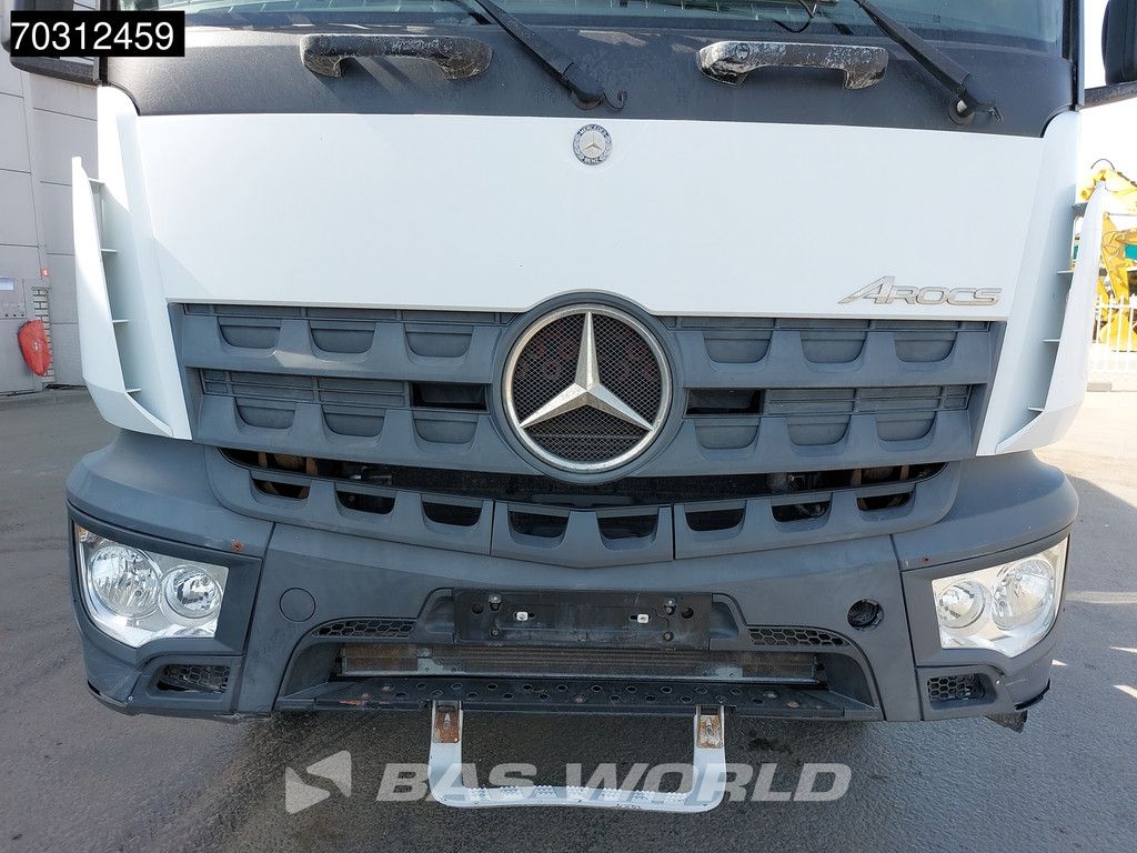 Mercedes Arocs Arocs 3240 8X4 9m3 Stetter AM 904 Mixer Steel suspension Big-Axle Automatic Euro 6