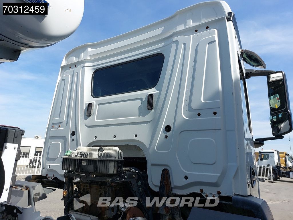 Mercedes Arocs Arocs 3240 8X4 9m3 Stetter AM 904 Mixer Steel suspension Big-Axle Automatic Euro 6