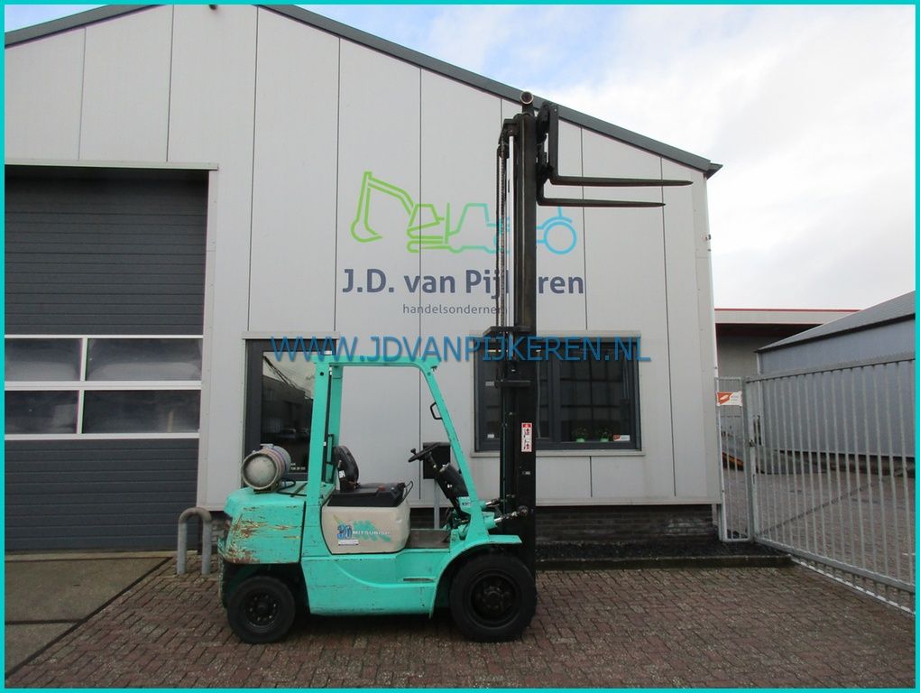 Mitsubishi FG30 3000kg+HH3.7m+sideshift+7987uur