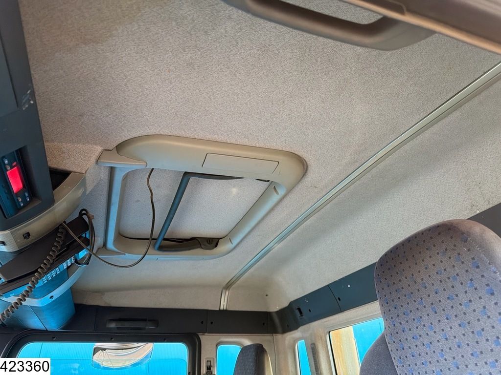 MAN TGA 33 430 6x6, Palfinger, Steel suspension