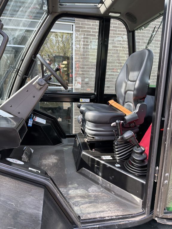 Manitou M 30-4 D ST5 S1 EU RT Heftruck