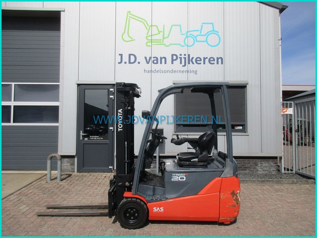 Toyota 8FBET20 2000kg triplex4.7+freelift+shift+accu70%