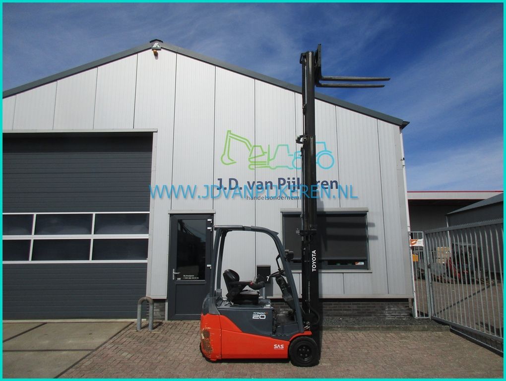 Toyota 8FBET20 2000kg triplex4.7+freelift+shift+accu70%