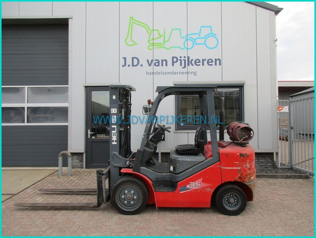 Heli CPYD35 3.5t+2019+3007uur+triplex4.6m+freelift+shift+4xhydr.