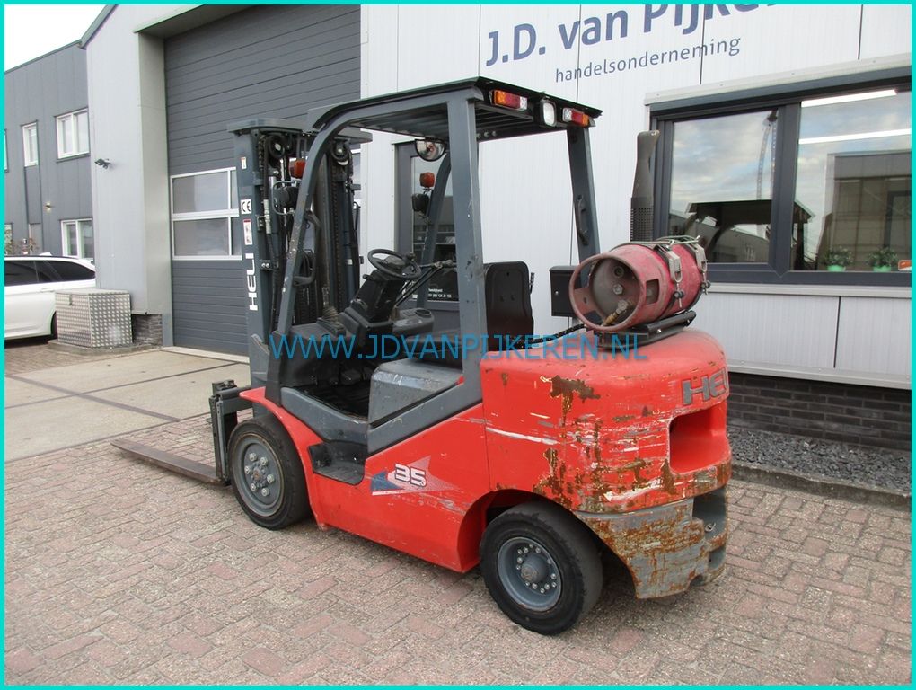 Heli CPYD35 3.5t+2019+3007uur+triplex4.6m+freelift+shift+4xhydr.