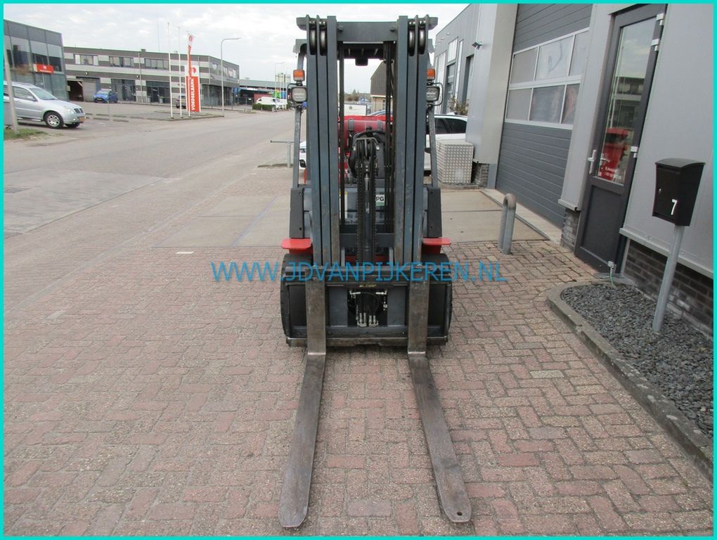 Heli CPYD35 3.5t+2019+3007uur+triplex4.6m+freelift+shift+4xhydr.