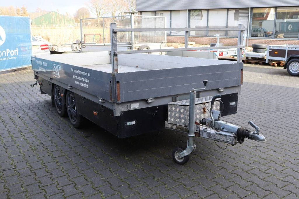 Titan V-20 Trailer 2000kg 1991