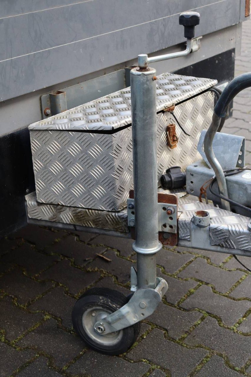 Titan V-20 Trailer 2000kg 1991